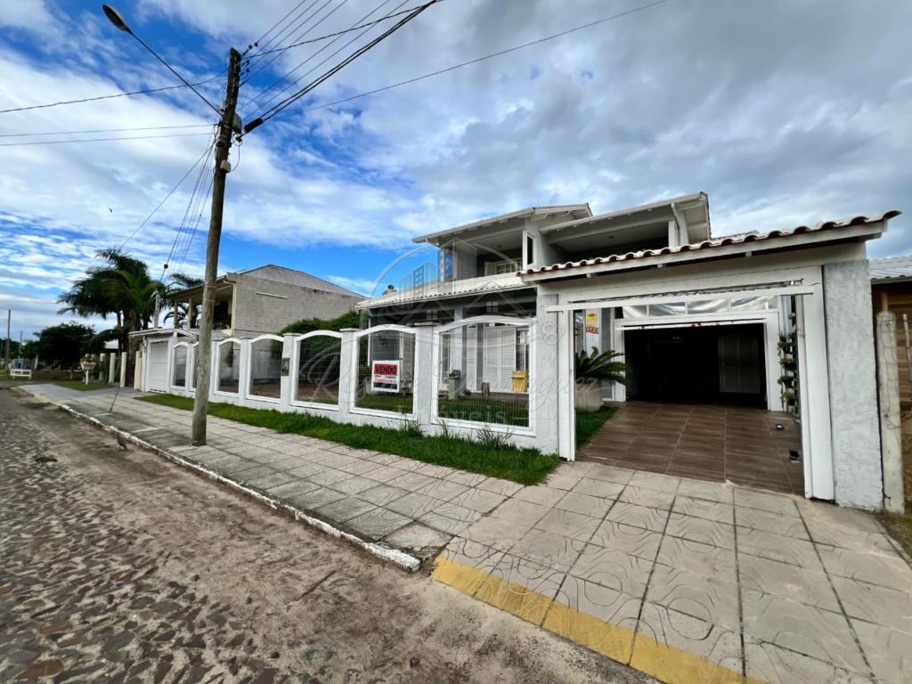 Casa 3 Quartos